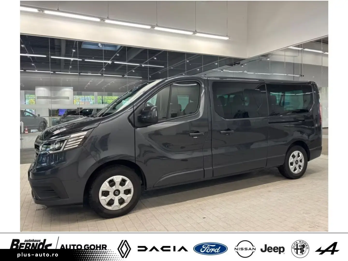Renault Trafic GRAND Blue dCi150
