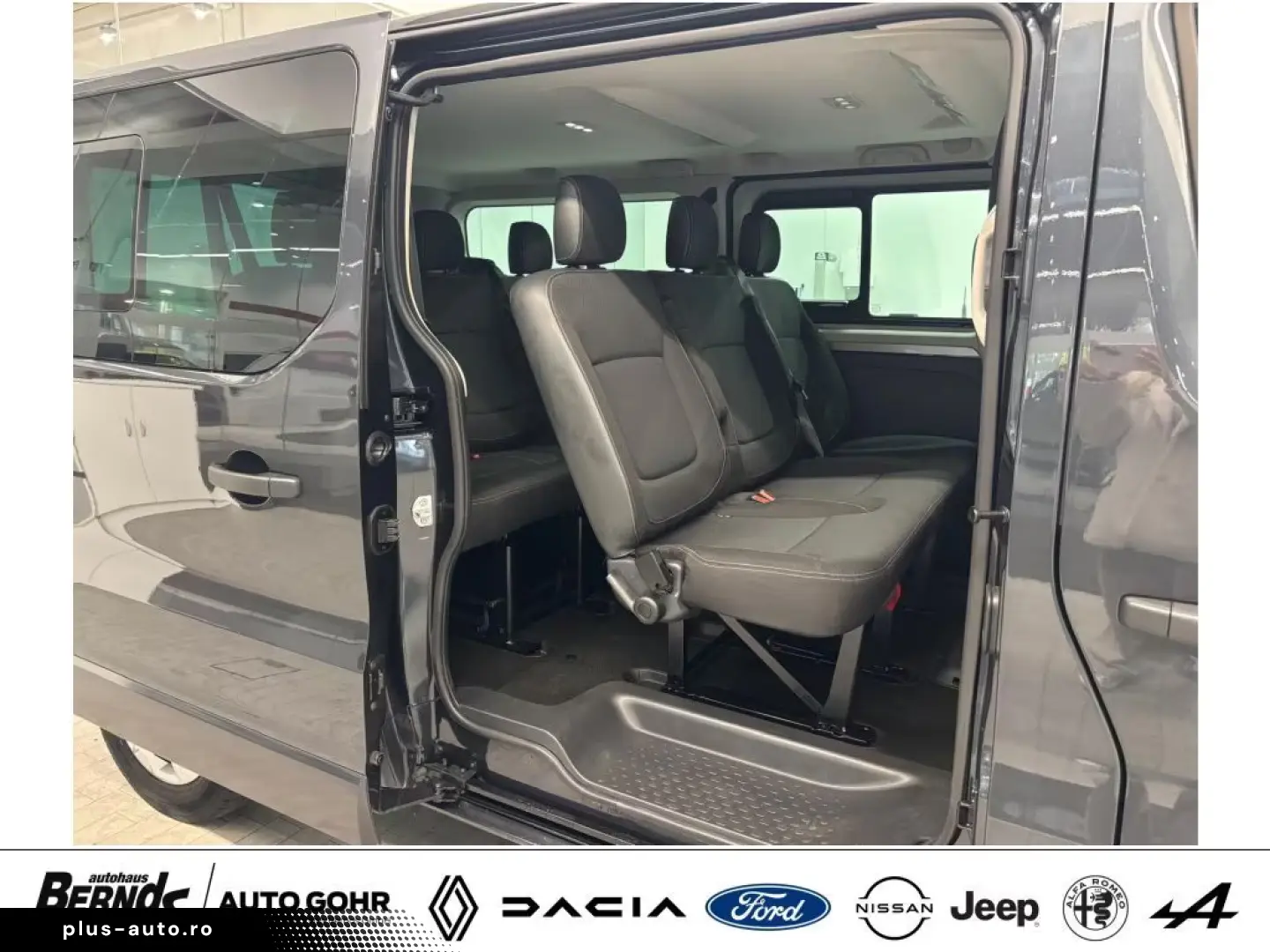 Renault Trafic GRAND Blue dCi150