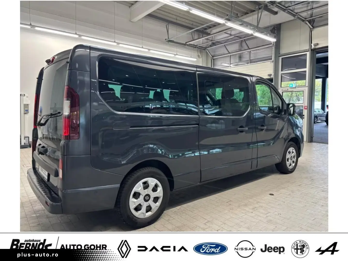 Renault Trafic GRAND Blue dCi150