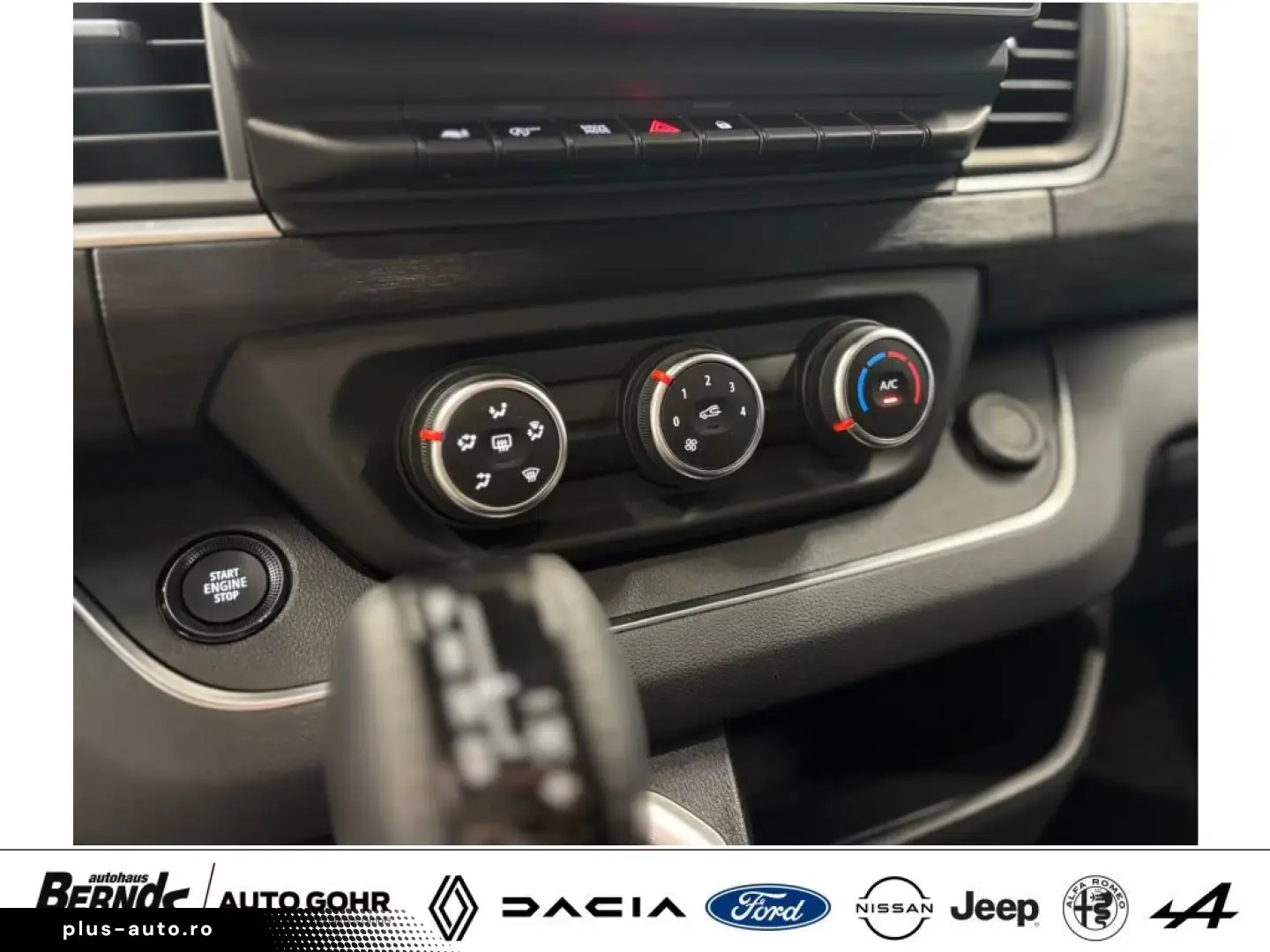 Renault Trafic GRAND Blue dCi150