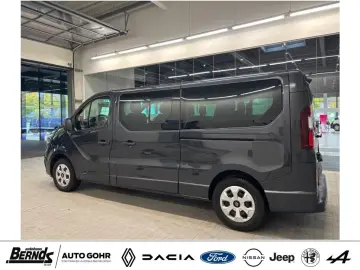 Renault Trafic GRAND Blue dCi150