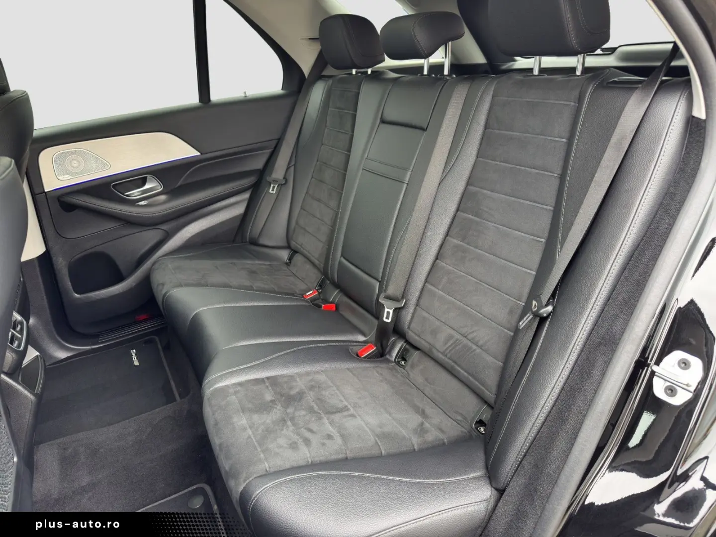 MERCEDES-BENZ GLE 300 d 4M AMG