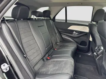 MERCEDES-BENZ GLE 300 d 4M AMG