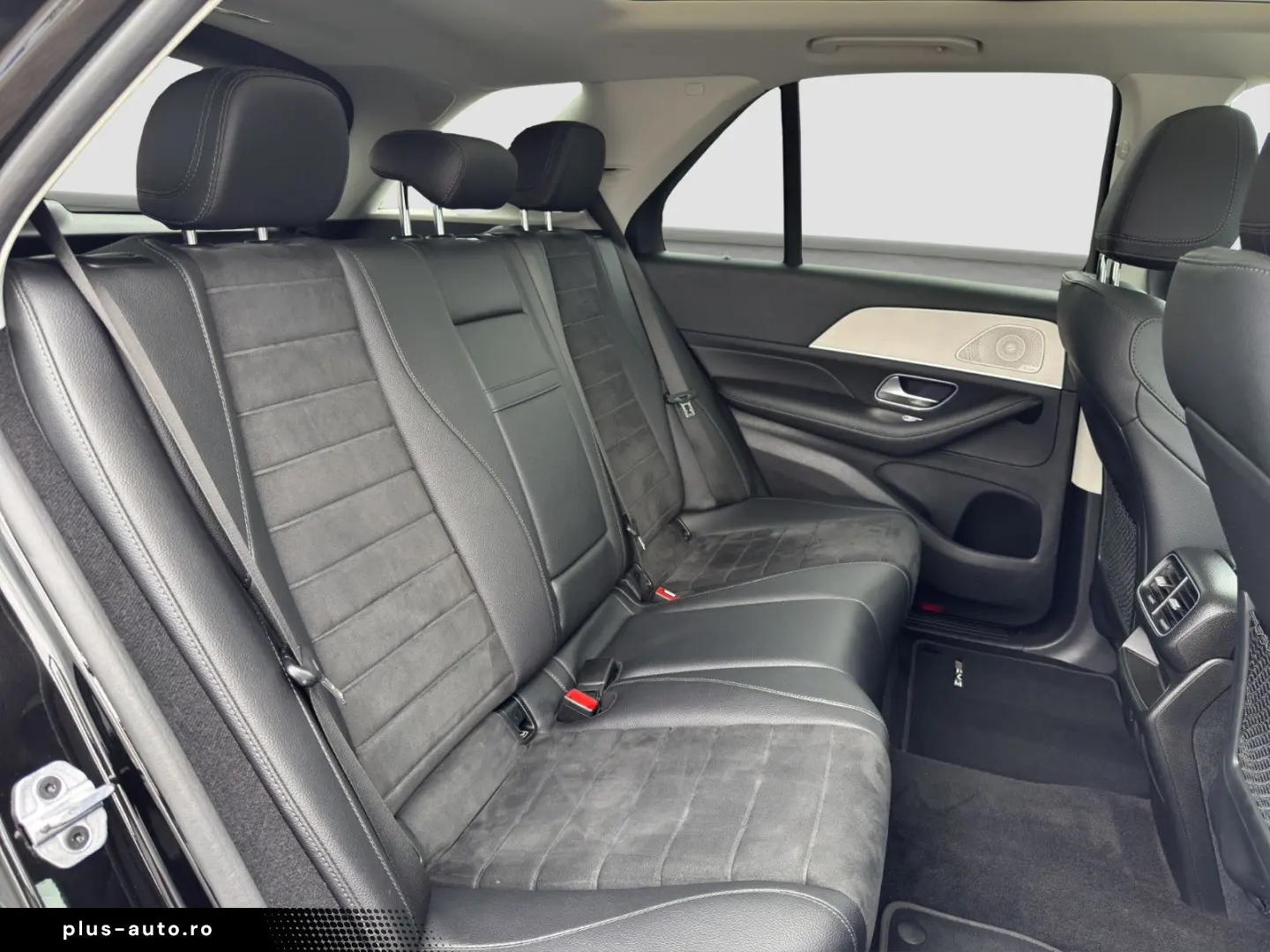 MERCEDES-BENZ GLE 300 d 4M AMG