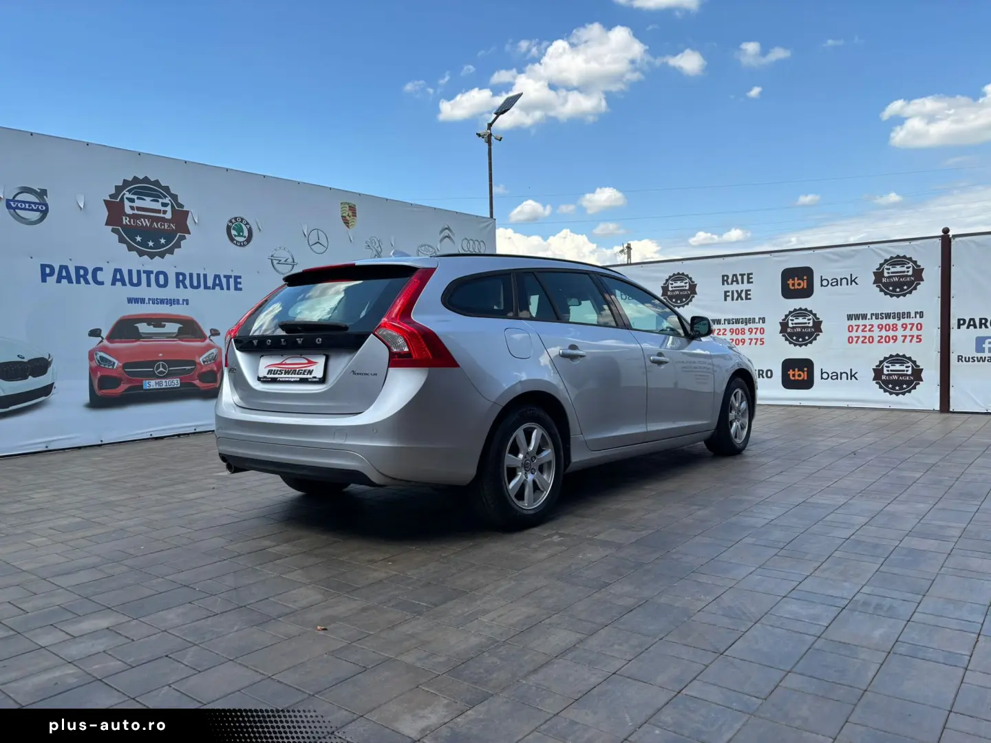 Volvo V60 2013 10