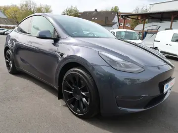 TESLA Model Y Long Range Dual AWD # 51 tkm #MWST.