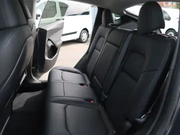 TESLA Model Y Long Range Dual AWD # 51 tkm #MWST.