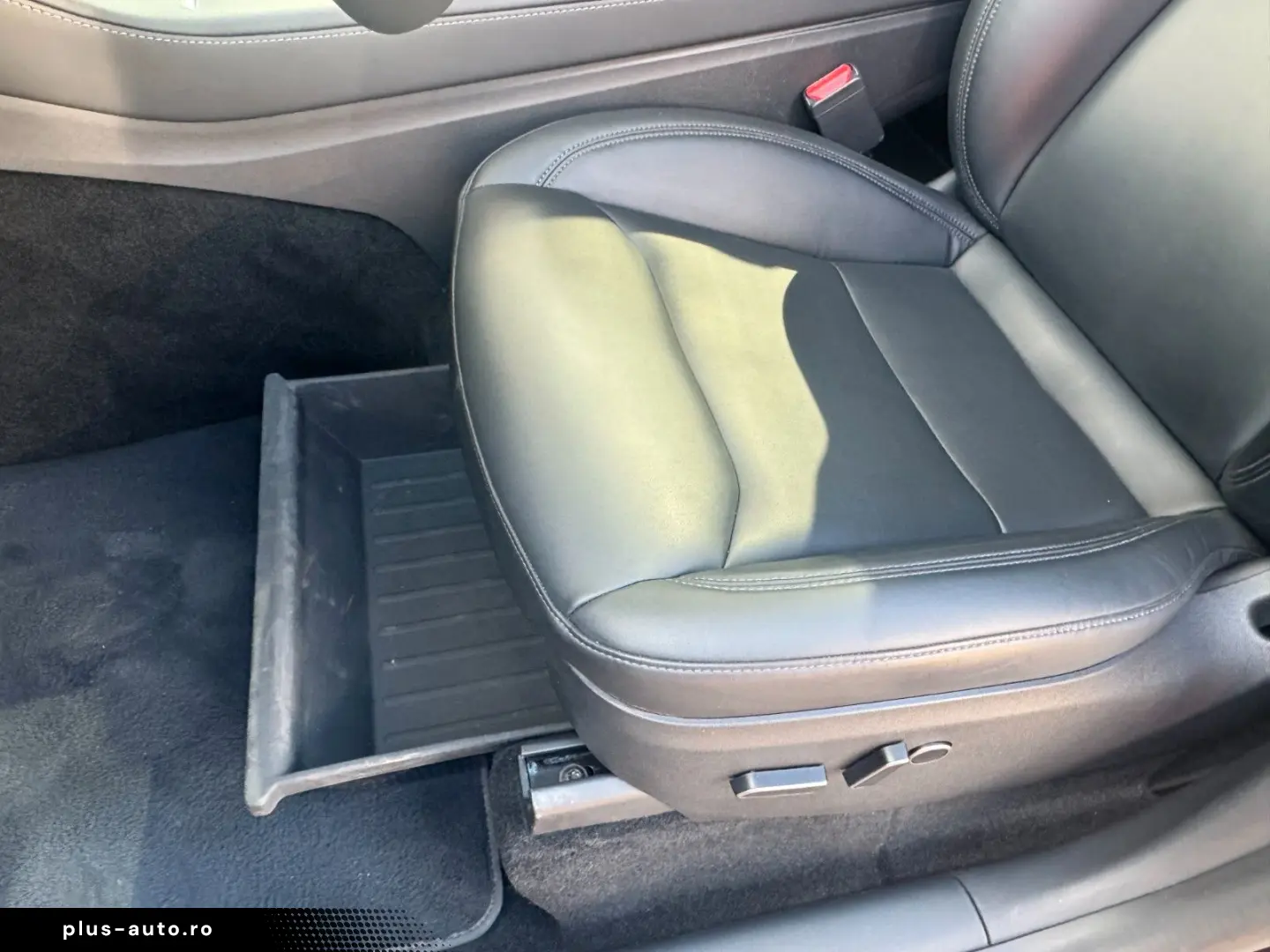 TESLA Model Y Performance Dual AWD