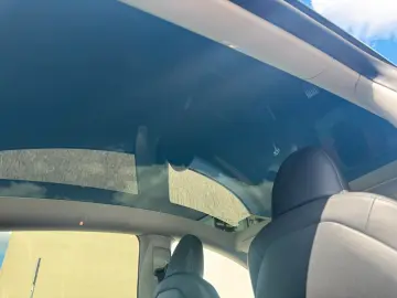 TESLA Model Y Performance Dual AWD