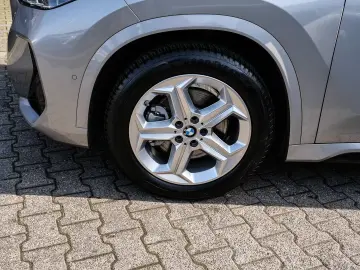 BMW X1 sDrive20i M-Sport AHK Pano