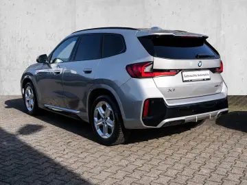 BMW X1 sDrive20i M-Sport AHK Pano