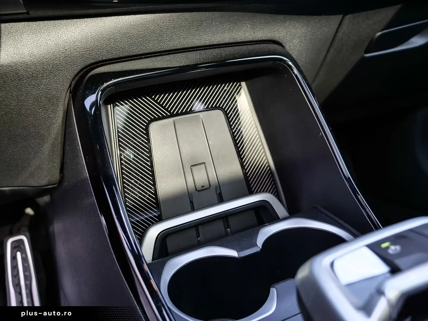 BMW X1 sDrive20i M-Sport AHK Pano