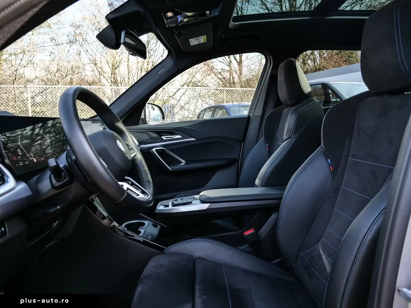 BMW X1 sDrive20i M-Sport AHK Pano