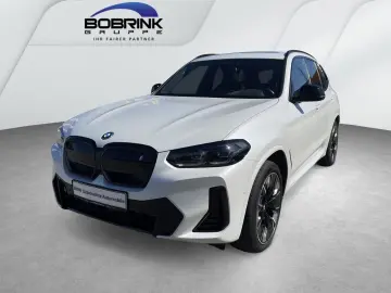 BMW iX3 Impressive Elektro AHK Gestik Head Up LHZ