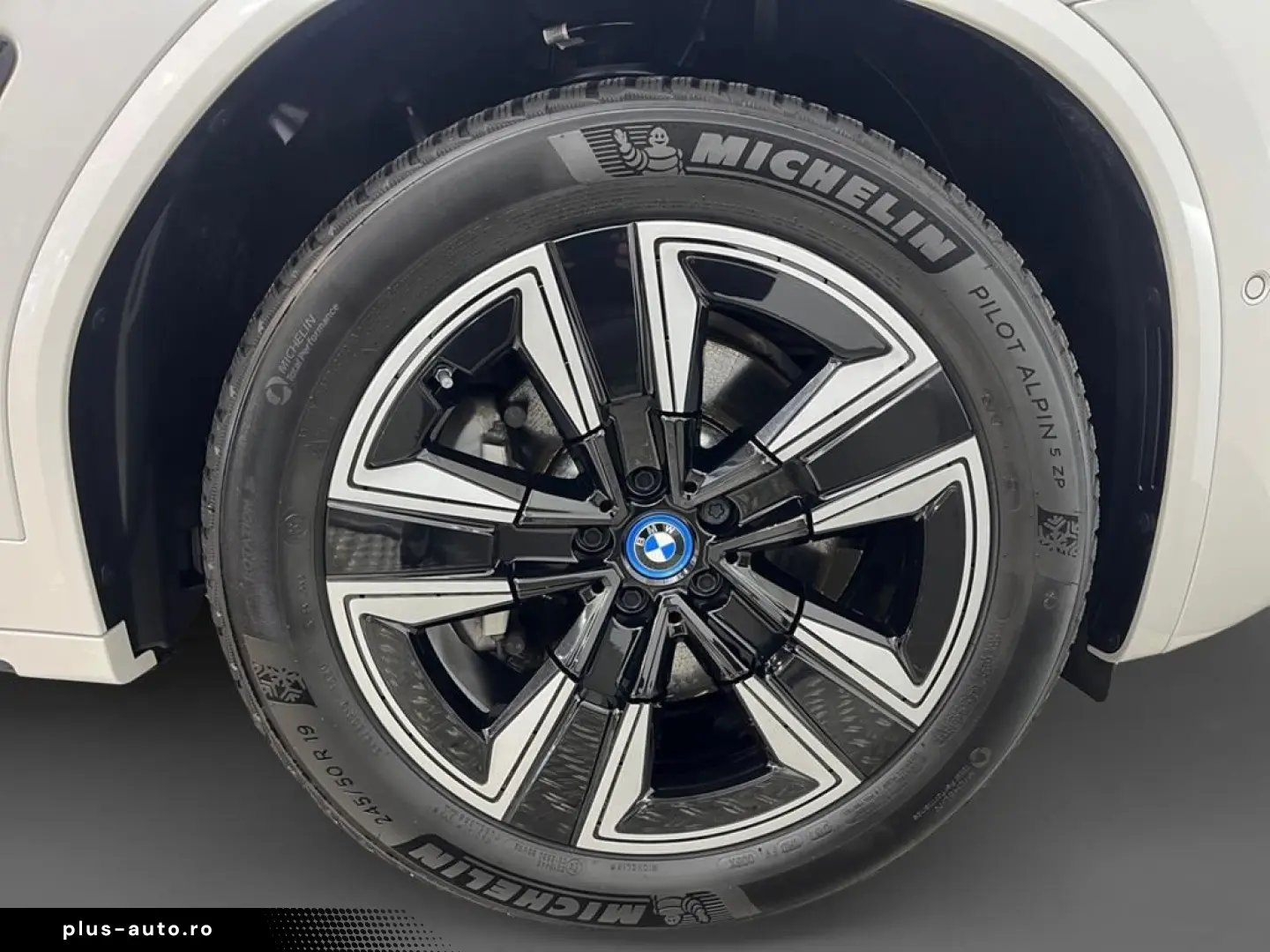 BMW iX3 Inspiring  AHK Pano DrivAssistProf RFK