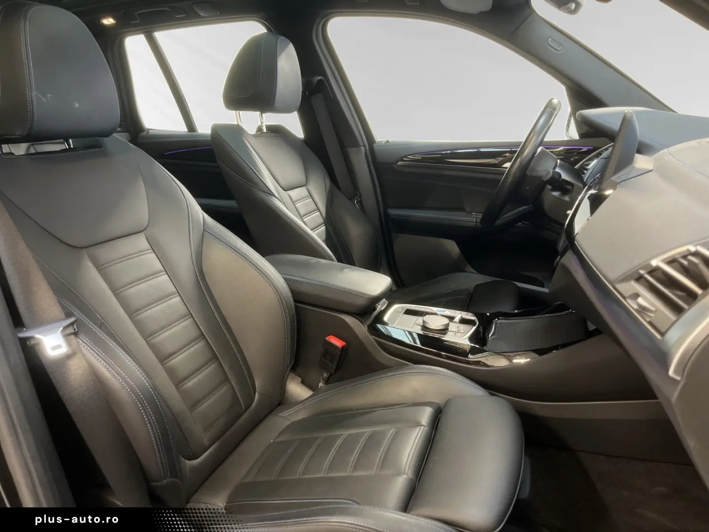 BMW iX3 2023 — imagine 9
