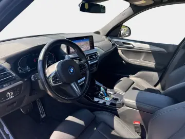 BMW iX3 M SPORT DAB LED WLAN Parkassistent Shz