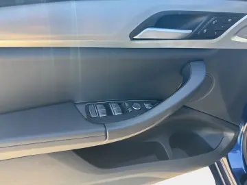 BMW iX3 M SPORT DAB LED WLAN Parkassistent Shz