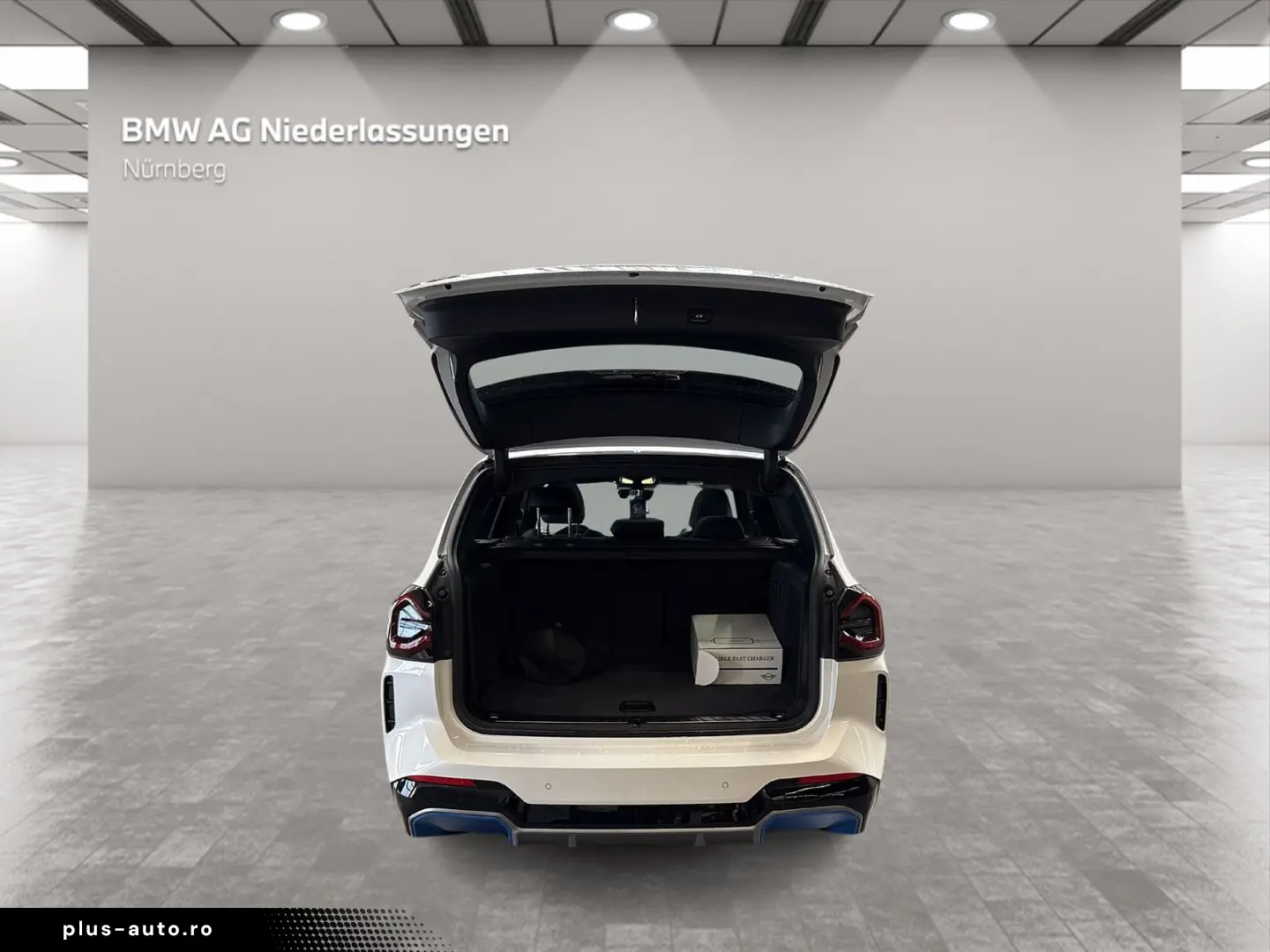 BMW iX3 M Sport Sportsitze adapt. Fahrwerk Ambient L