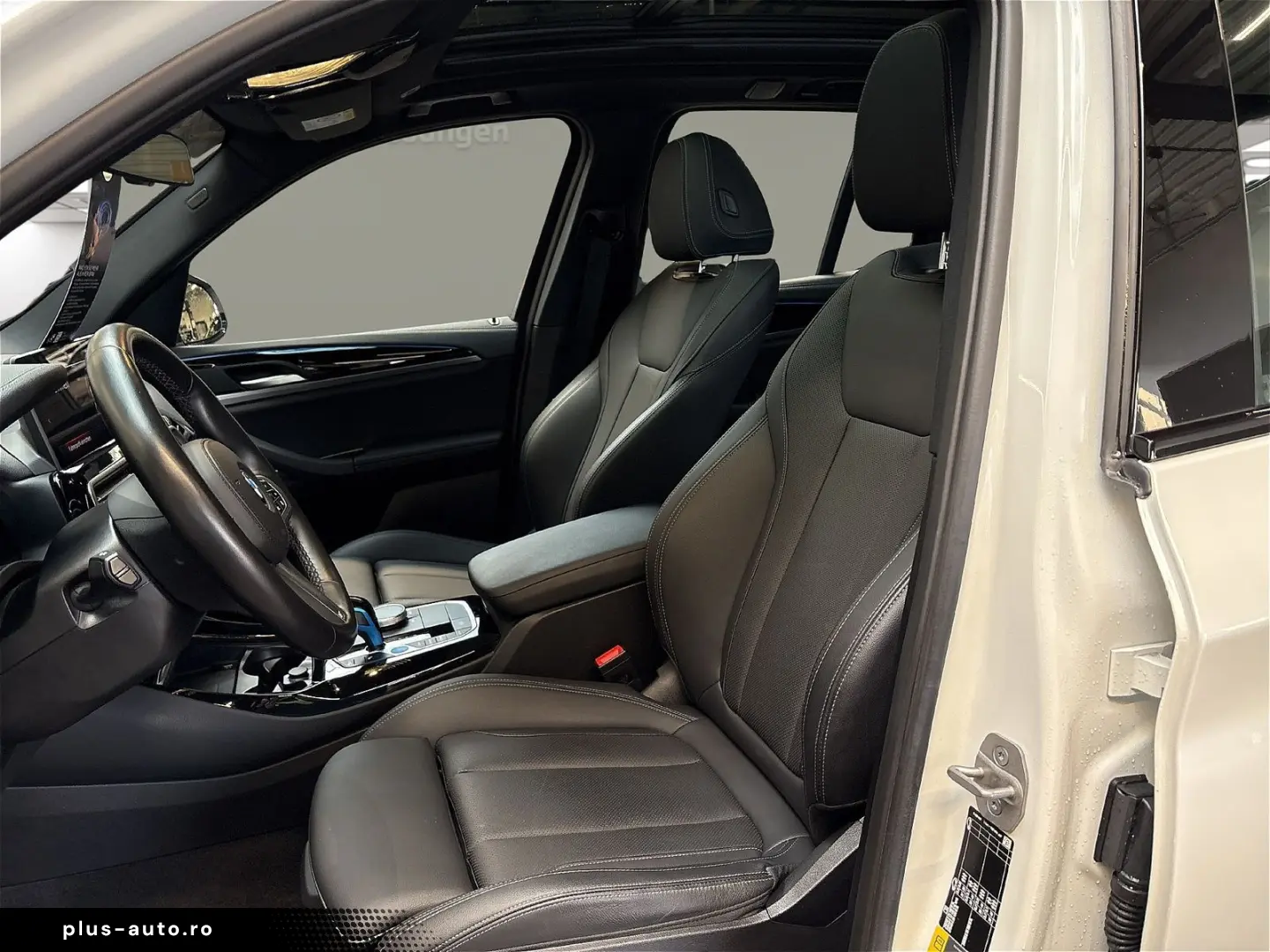 BMW iX3 M Sport Sportsitze adapt. Fahrwerk Ambient L