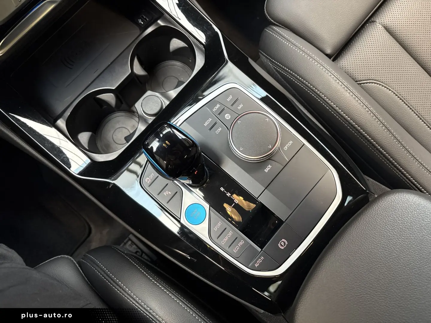 BMW iX3 M Sport Sportsitze adapt. Fahrwerk Ambient L