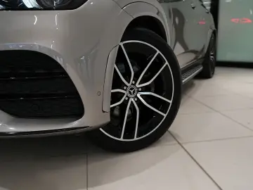 MERCEDES-BENZ GLE 400d