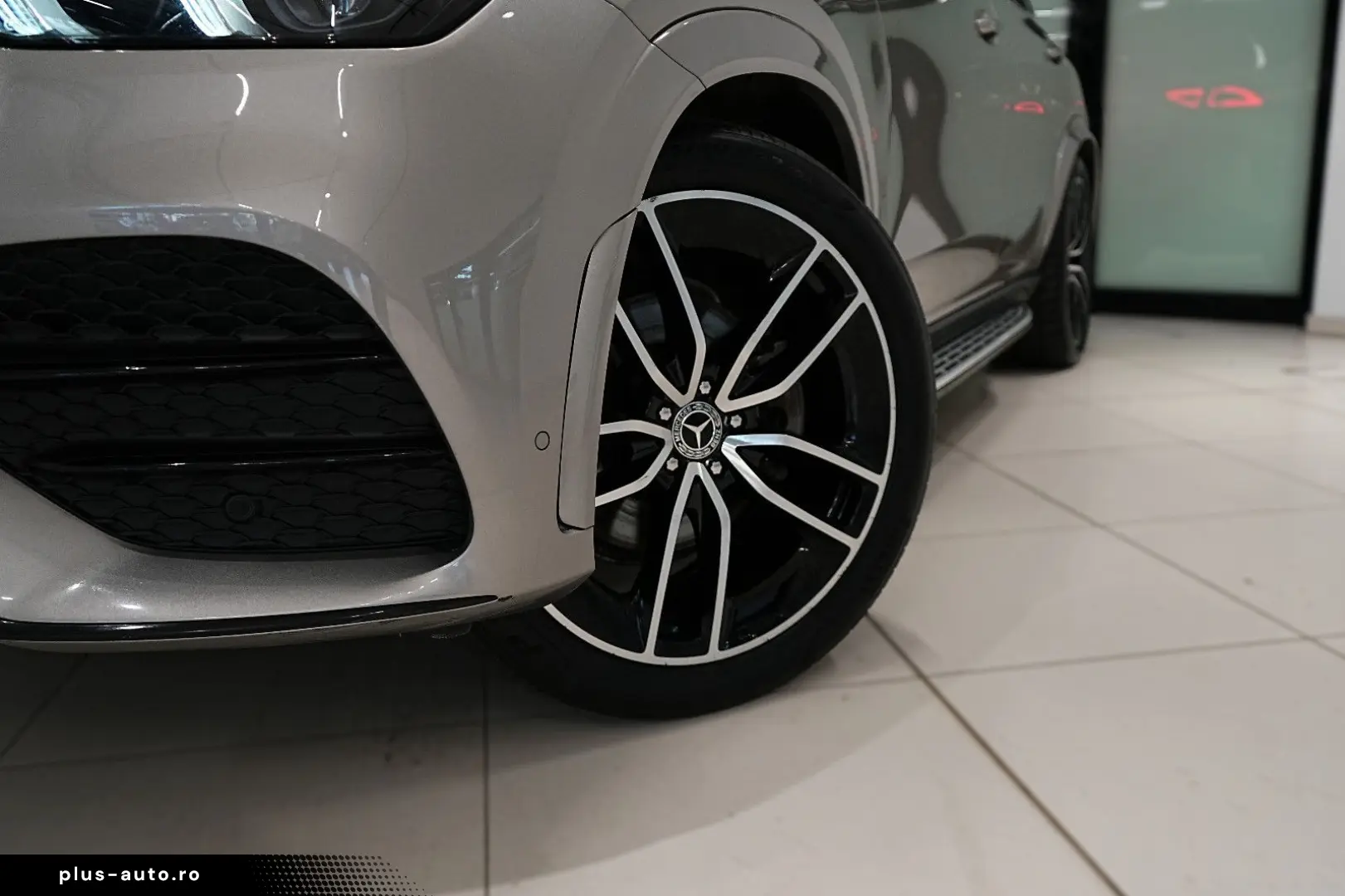 MERCEDES-BENZ GLE 400d