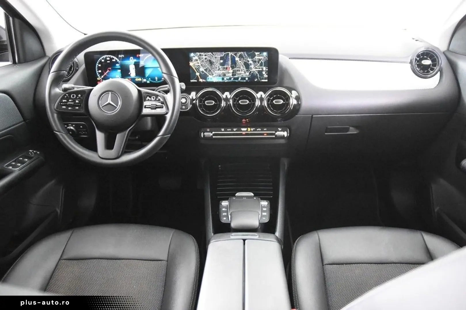 MERCEDES-BENZ GLA 180