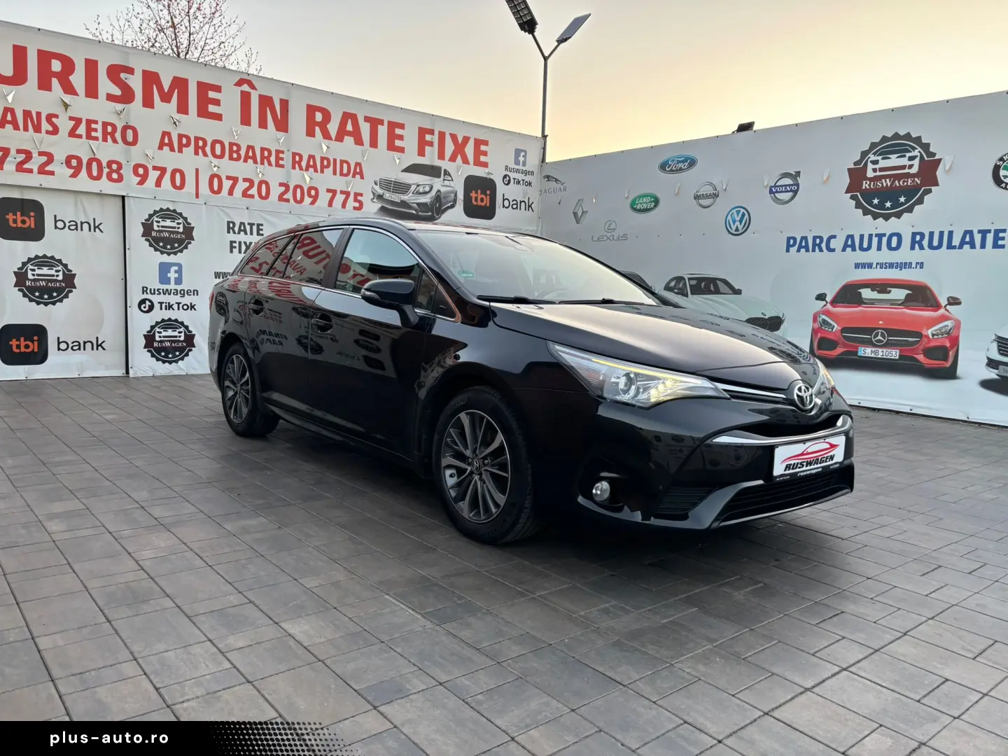 TOYOTA AVENSIS 2015 11