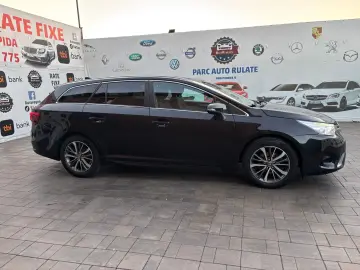 TOYOTA AVENSIS 2015 11