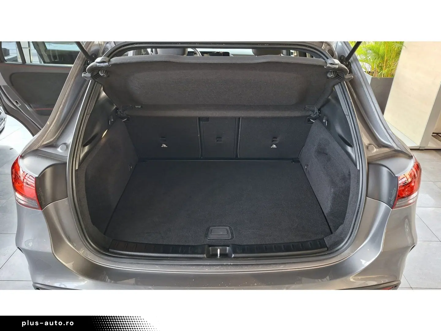 MERCEDES-BENZ GLA 200 AMG