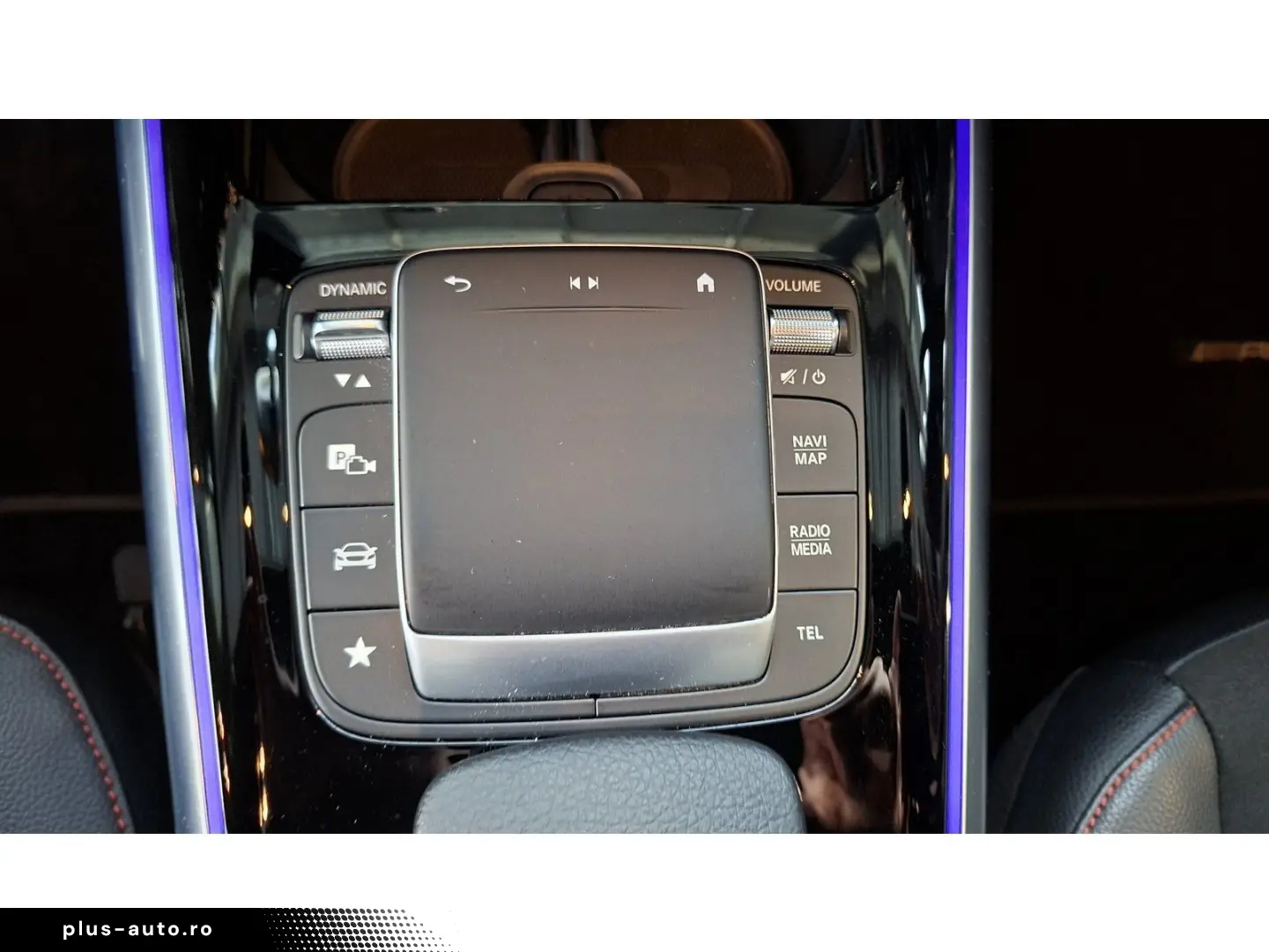 MERCEDES-BENZ GLA 200 AMG