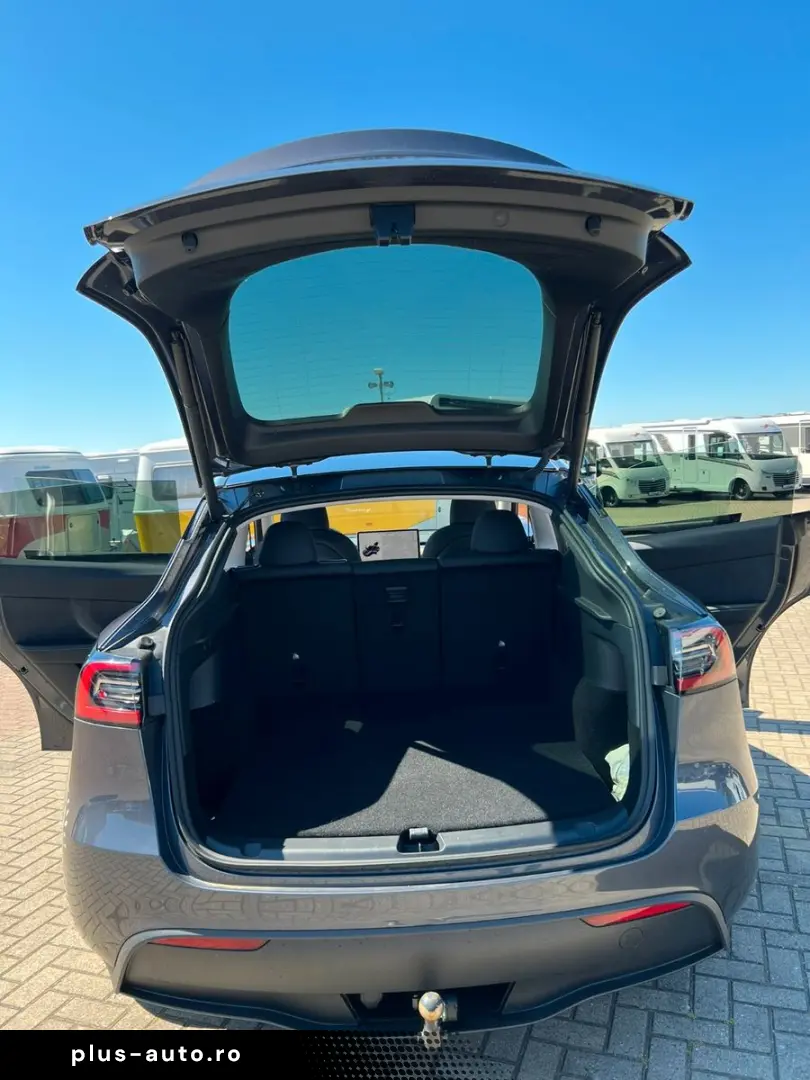 TESLA Model Y 2023 Europe - Anhängerkupplung