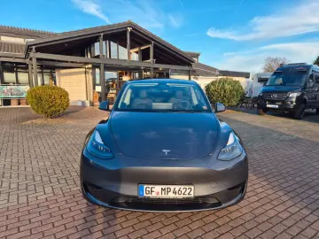 TESLA Model Y 2023 Europe - Anhängerkupplung