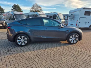 TESLA Model Y 2023 Europe - Anhängerkupplung