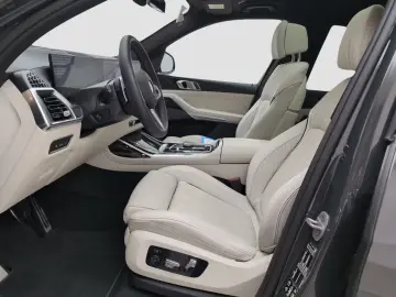 BMW X7 M60i xDrive M Sport