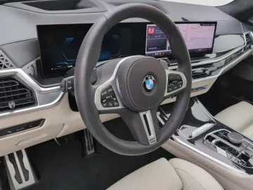 BMW X7 M60i xDrive M Sport