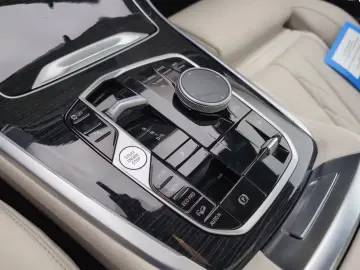 BMW X7 M60i xDrive M Sport