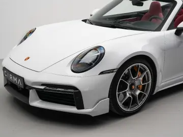 PORSCHE 992 Turbo S Cabriolet   Aero   Inno   PDCC