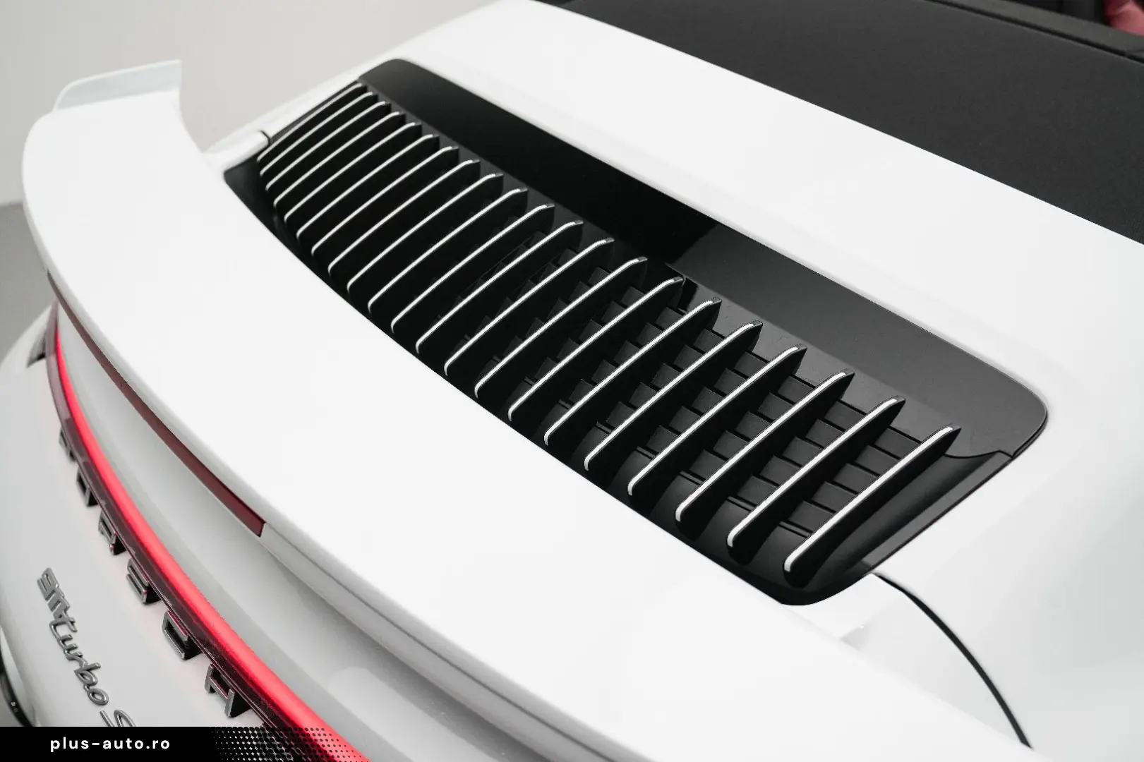 PORSCHE 992 Turbo S Cabriolet   Aero   Inno   PDCC