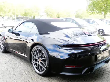 PORSCHE 911 Carrera Chrono Sportabg. 360 LED Matrix Bose