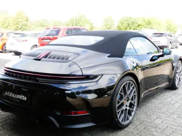 PORSCHE 911 Carrera Chrono Sportabg. 360 LED Matrix Bose