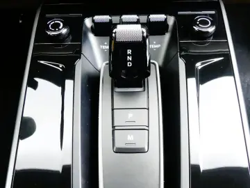 PORSCHE 911 Carrera Chrono Sportabg. 360 LED Matrix Bose