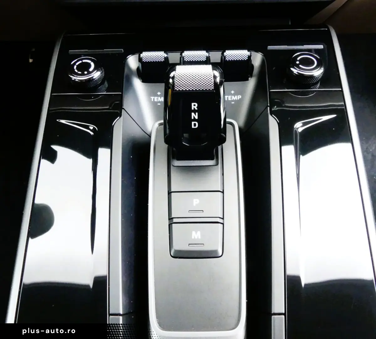 PORSCHE 911 Carrera Chrono Sportabg. 360 LED Matrix Bose