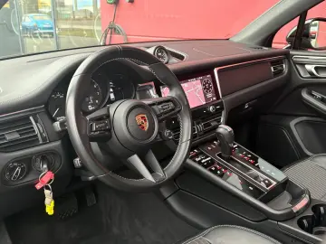 PORSCHE MACAN III T PDK 265PS PANORAMA SPORT-CHRONO TOP