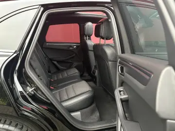 PORSCHE MACAN III T PDK 265PS PANORAMA SPORT-CHRONO TOP