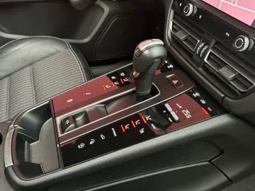 PORSCHE MACAN III T PDK 265PS PANORAMA SPORT-CHRONO TOP