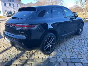 PORSCHE Macan Approved Panorama LED BOSE CarPlay 20