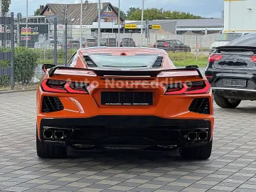 CORVETTE C8 6.2 V8 Stingray 3LT Coupe Targa Deutsch Voll