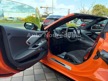 CORVETTE C8 6.2 V8 Stingray 3LT Coupe Targa Deutsch Voll